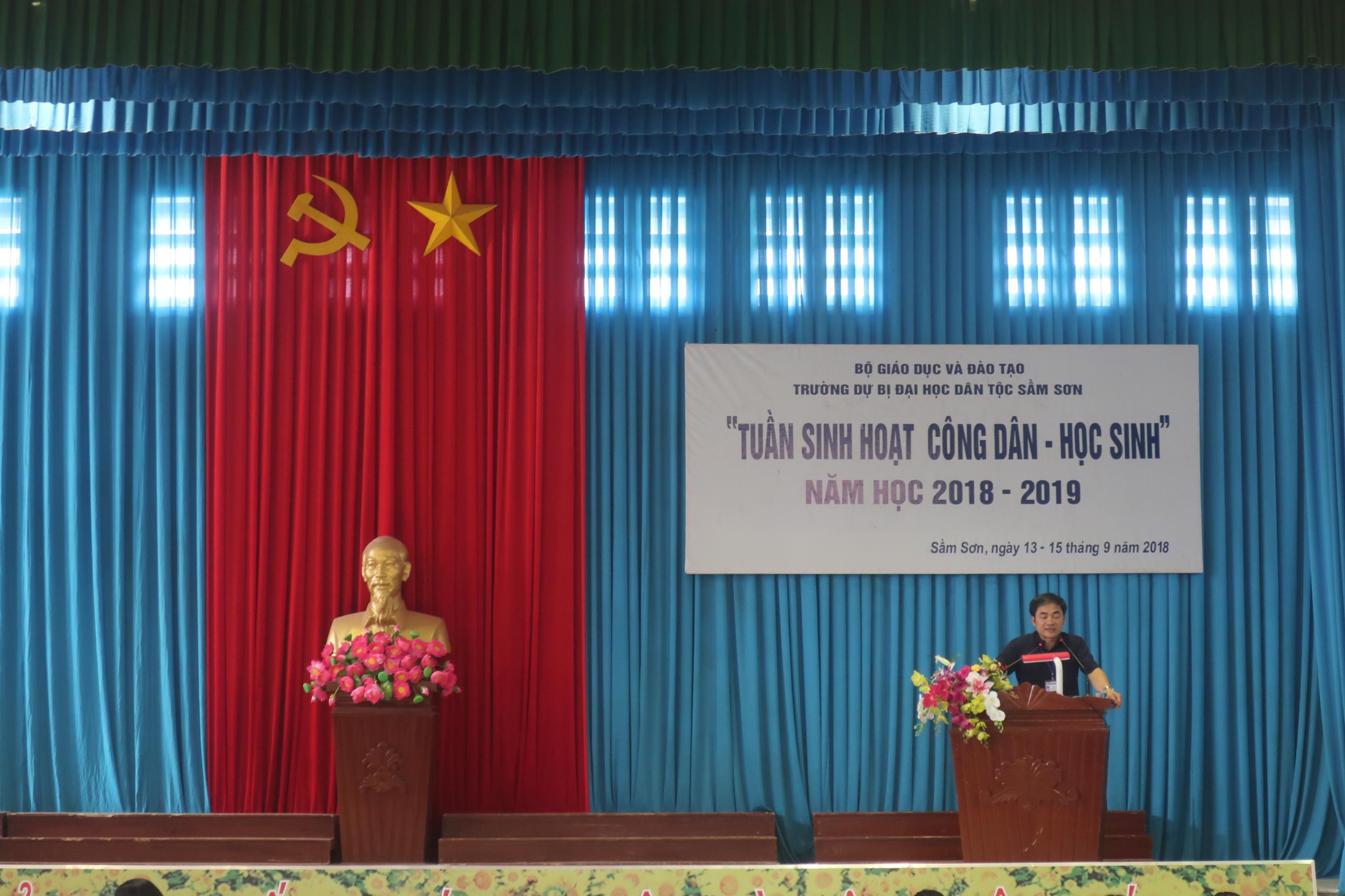 TUẦN SINH HOẠT CÔNG DÂN ĐẦU KHÓA NĂM HỌC 2018 – 2019