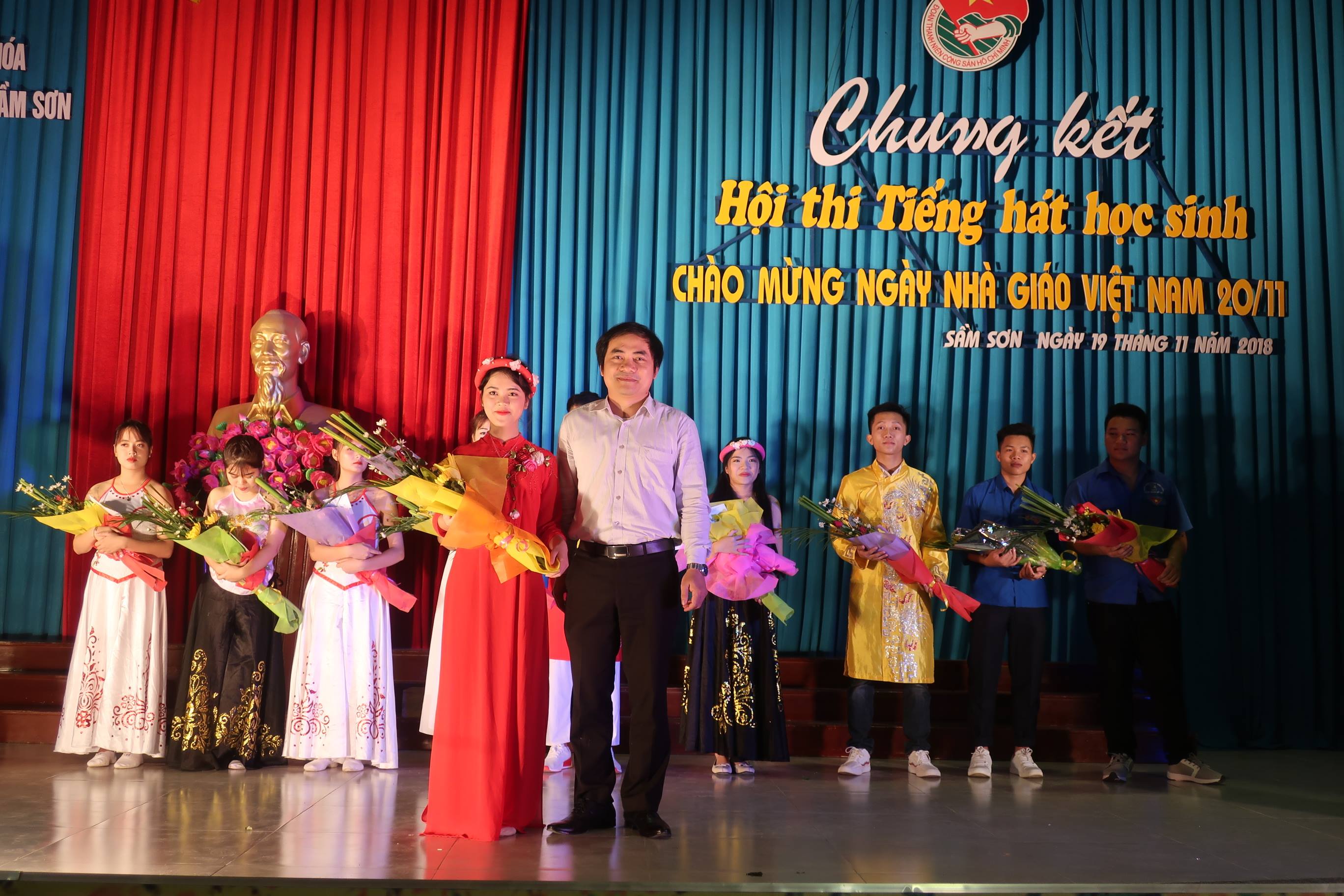 46520381_1988547651261545_8921425356225773568_n