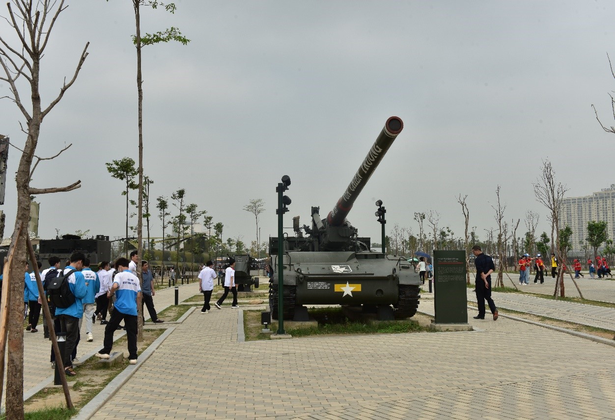 HÀNH TRÌNH VỀ NGUỒN ĐẦY Ý NGHĨA CỦA THẤY VÀ TRÒ  TRƯỜNG DBĐH DÂN TỘC SẦM SƠN – NĂM 2025
