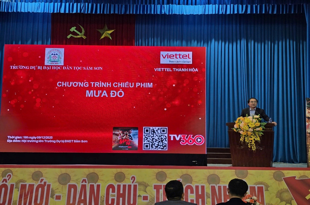 TRƯỜNG DBĐHDT SẦM SƠN PHỐI HỢP CÙNG VIETTEL THANH HOÁ TÔT CHỨC CHIẾU PHIM “MƯA ĐỎ”